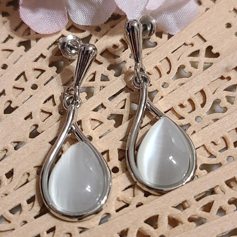 90's Retro Earrings for Sale